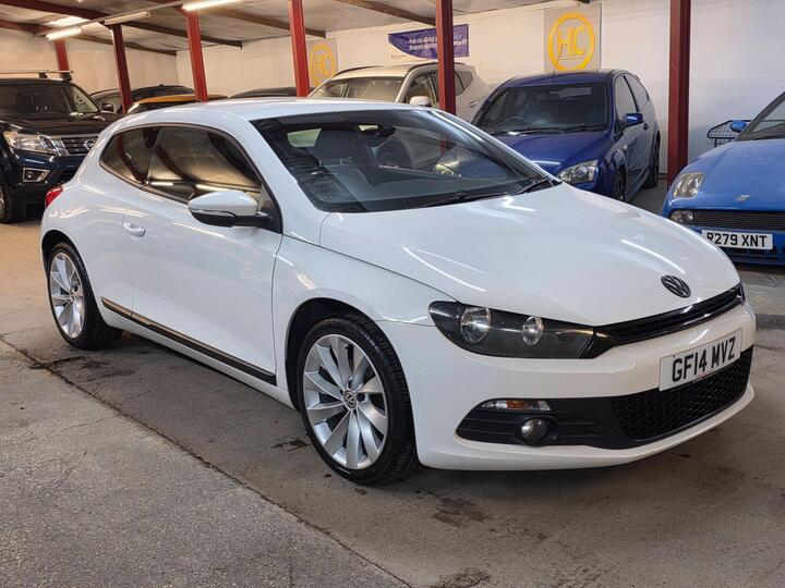 Volkswagen Scirocco 2.0 TDI BlueMotion Tech GT Euro 5 (s/s) 3dr (Leather, Nav)
