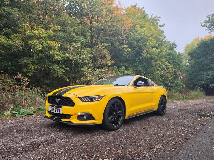 Ford Mustang 2.3T EcoBoost Fastback SelShift Euro 6 2dr