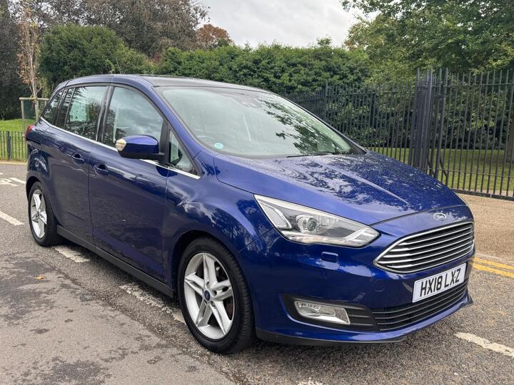 Ford Grand C-Max 1.5 TDCi Titanium X Powershift Euro 6 (s/s) 5dr Ford Grand C-Max 1.5 TDCi Titanium X Powershift Euro 6 (s/s) 5dr