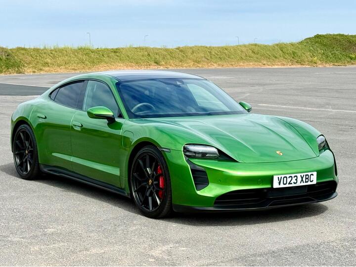Porsche Taycan Performance Plus 93.4kWh GTS Auto 4WD 4dr (11kW Charger)
