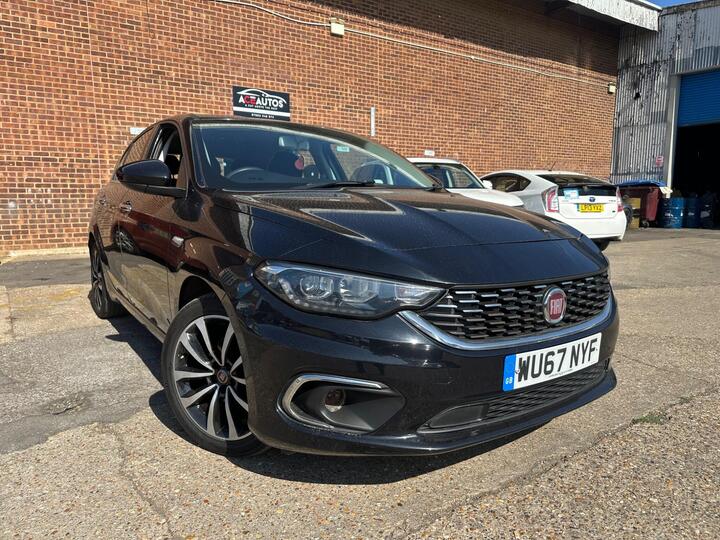 Fiat Tipo 1.4 MPI Lounge Euro 6 5dr