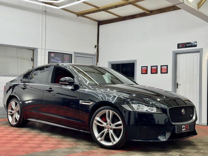 Jaguar XF 3.0d V6 S Auto Euro 6 (s/s) 4dr