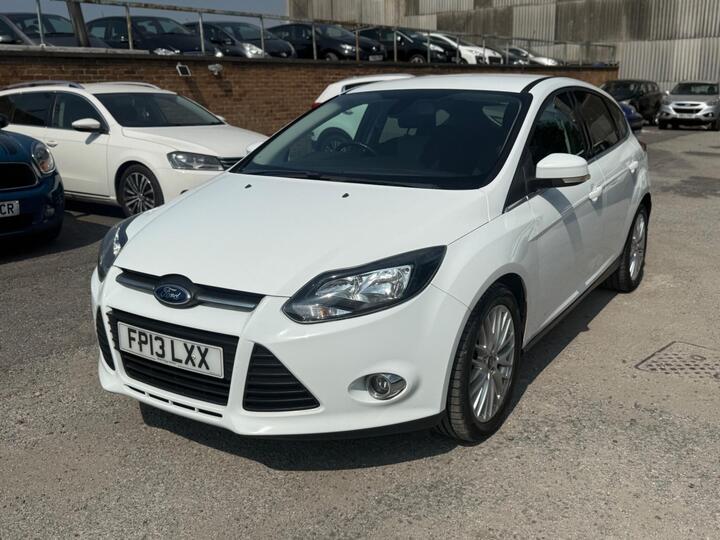 Ford Focus 1.6 TDCi Zetec Euro 5 (s/s) 5dr