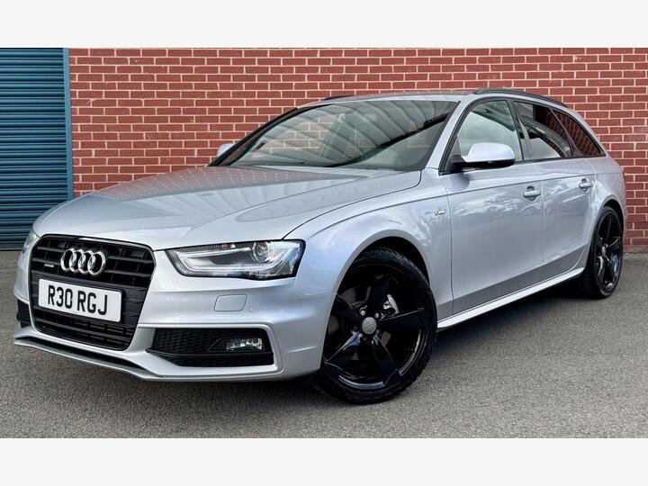 Audi A4 AVANT 2.0 TDI Black Edition S Tronic Quattro Euro 5 (s/s) 5dr