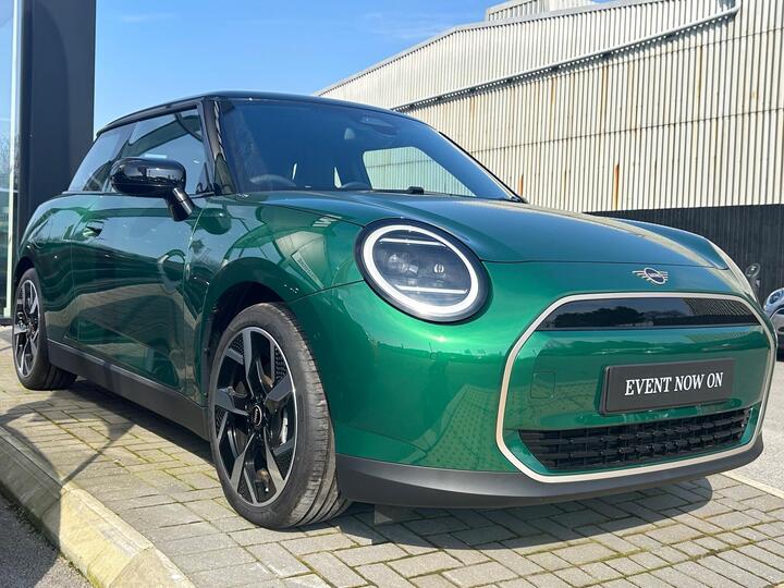 MINI Electric Cooper E 40.7kWh Exclusive Auto 3dr