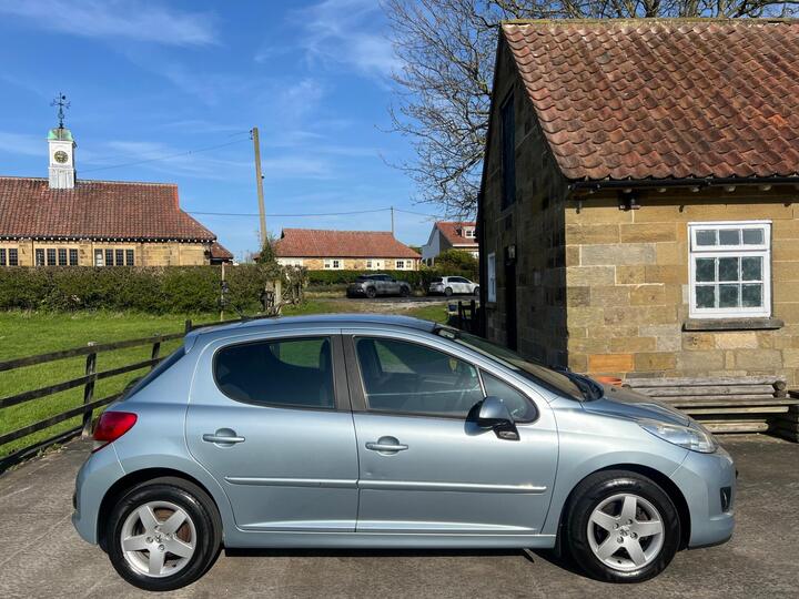 Peugeot 207 1.4 Millesim Euro 5 5dr