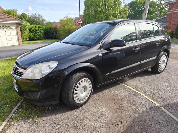 Vauxhall Astra 1.8i 16v Life 5dr