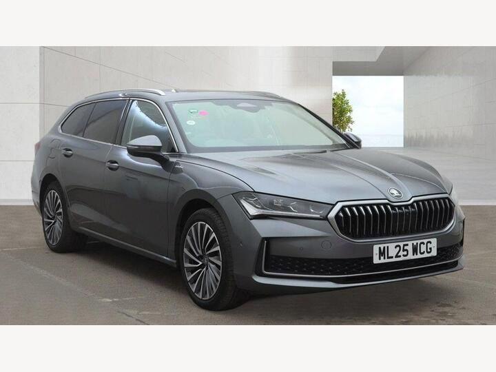 Skoda Superb 1.5 TSI IV 25.7kWh Laurin & Klement DSG Euro 6 (s/s) 5dr
