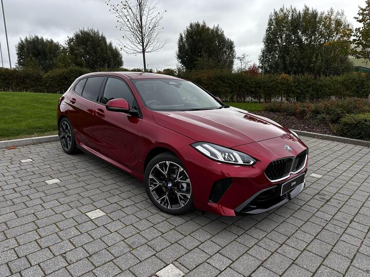 BMW 1 Series 1.5 120i MHT M Sport DCT Euro 6 (s/s) 5dr