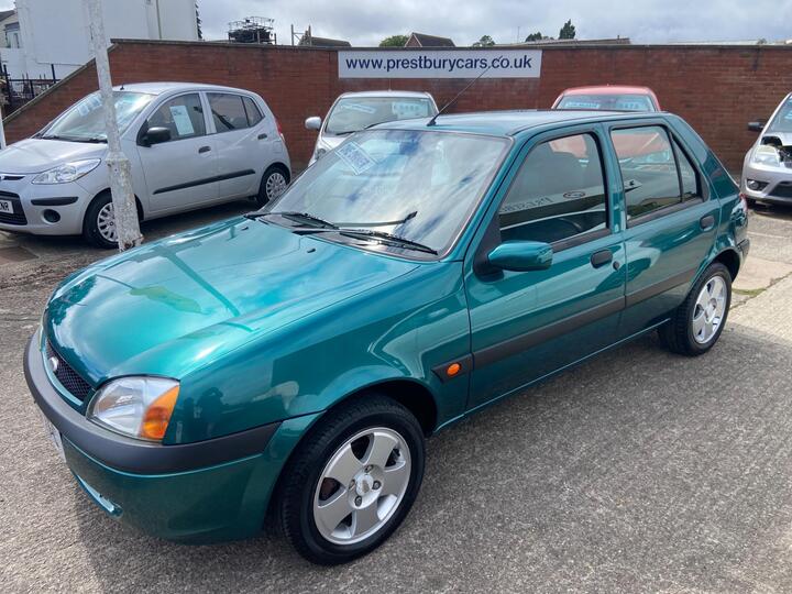 Ford Fiesta 1.25 Freestyle 5dr