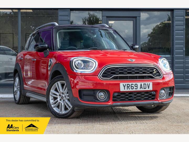 MINI COUNTRYMAN 1.5 10kWh Cooper SE Exclusive Auto ALL4 Euro 6 (s/s) 5dr