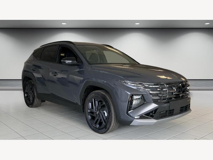 Hyundai TUCSON 1.6T Hybrid Black Line Auto Euro 6 (s/s) 5dr