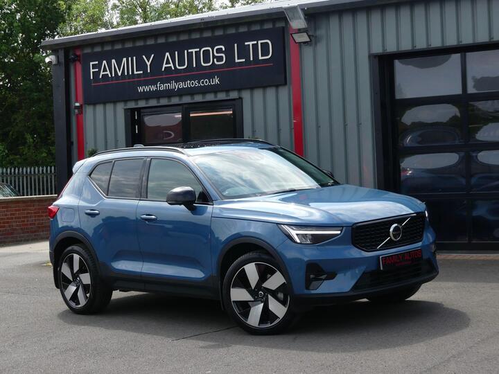 Volvo XC40 1.5h T5 Recharge 10.7kWh Ultimate Dark Auto Euro 6 (s/s) 5dr