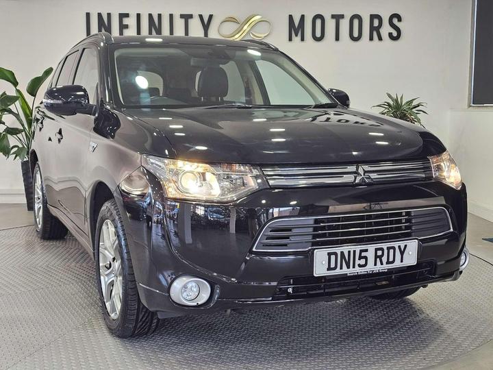 Mitsubishi OUTLANDER 2.0h 12kWh GX4hs CVT 4WD Euro 5 (s/s) 5dr