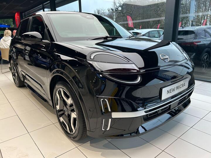 Nissan Micra Standard Range 40kWh Advance Auto 5dr