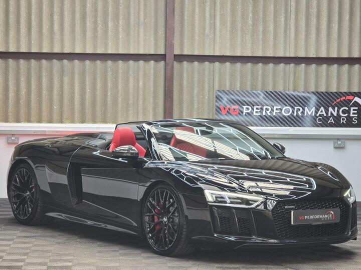 Audi R8 5.2 FSI V10 Spyder S Tronic Quattro Euro 6 (s/s) 2dr