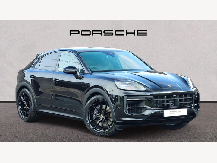 Porsche CAYENNE 3.0 V6 E-Hybrid 25.9kWh Black Edition TiptronicS 4WD Euro 6 (s/s) 5dr Porsche CAYENNE 3.0 V6 E-Hybrid 25.9kWh Black Edition TiptronicS 4WD Euro 6 (s/s) 5dr