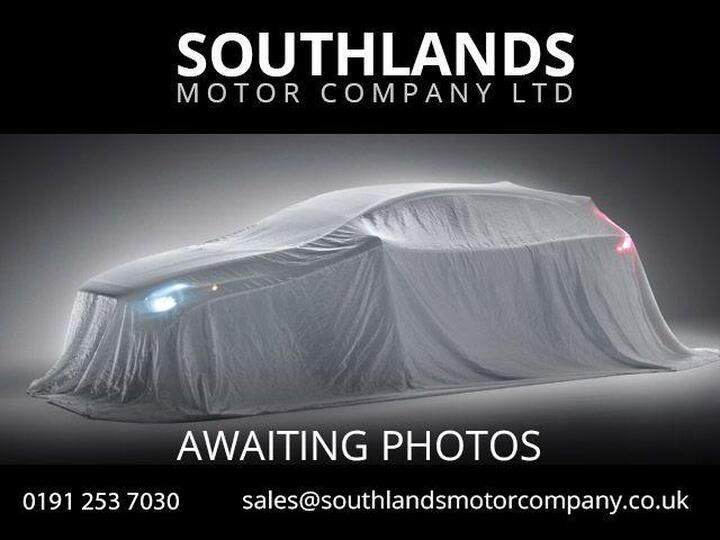 Land Rover RANGE ROVER VELAR 2.0 D180 R-Dynamic HSE Auto 4WD Euro 6 (s/s) 5dr