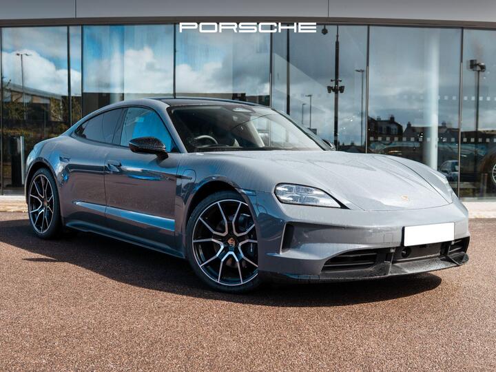 Porsche Taycan Performance Plus 105kWh Black Edition Auto RWD 4dr (11kW Charger)