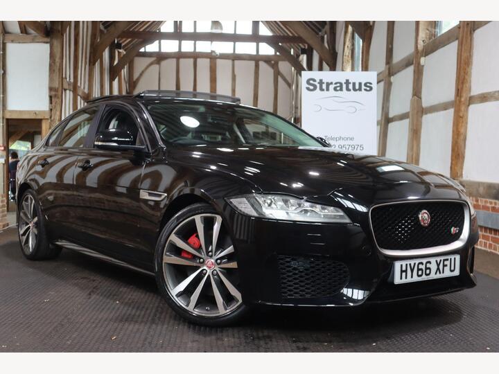 Jaguar XF 3.0d V6 S Auto Euro 6 (s/s) 4dr