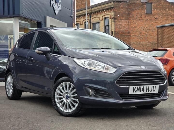 Ford Fiesta 1.0T EcoBoost Titanium Euro 5 (s/s) 5dr Ford Fiesta 1.0T EcoBoost Titanium Euro 5 (s/s) 5dr