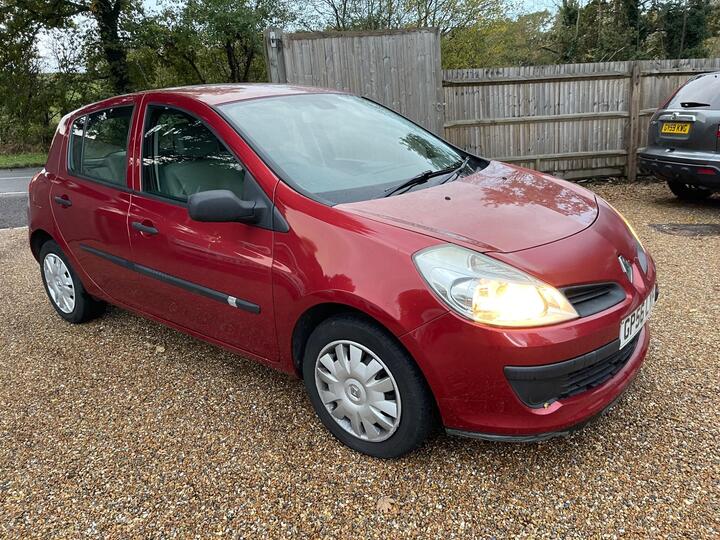 Renault Clio 1.4 16v Expression 5dr