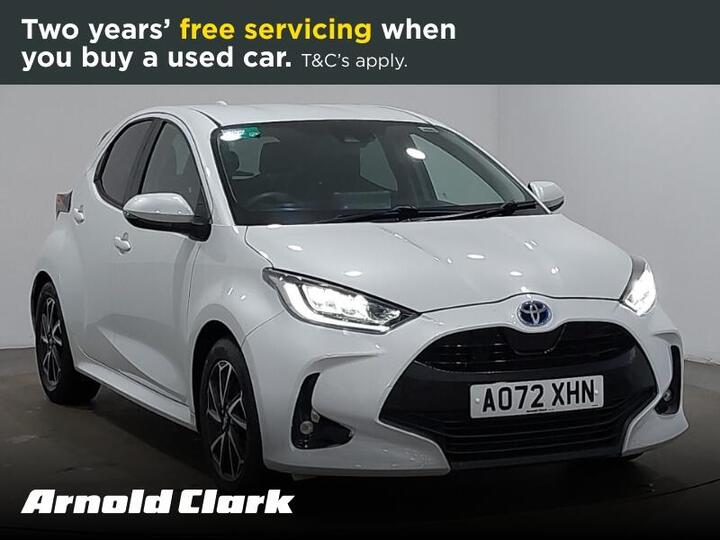 Toyota Yaris 1.5 VVT-h Design E-CVT Euro 6 (s/s) 5dr