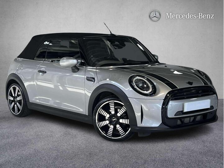 MINI Convertible 1.5 Cooper Exclusive Steptronic Euro 6 (s/s) 2dr