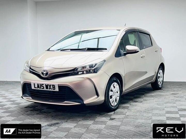 Toyota Yaris 1.33 Dual VVT-i Icon Multidrive S Euro 6 5dr (Safety Sense)