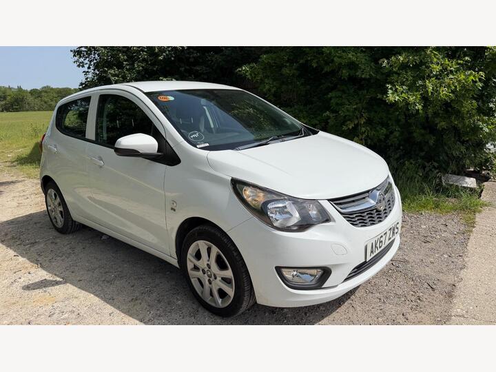 Vauxhall Viva 1.0i SE Euro 6 5dr (a/c) Vauxhall Viva 1.0i SE Euro 6 5dr (a/c)