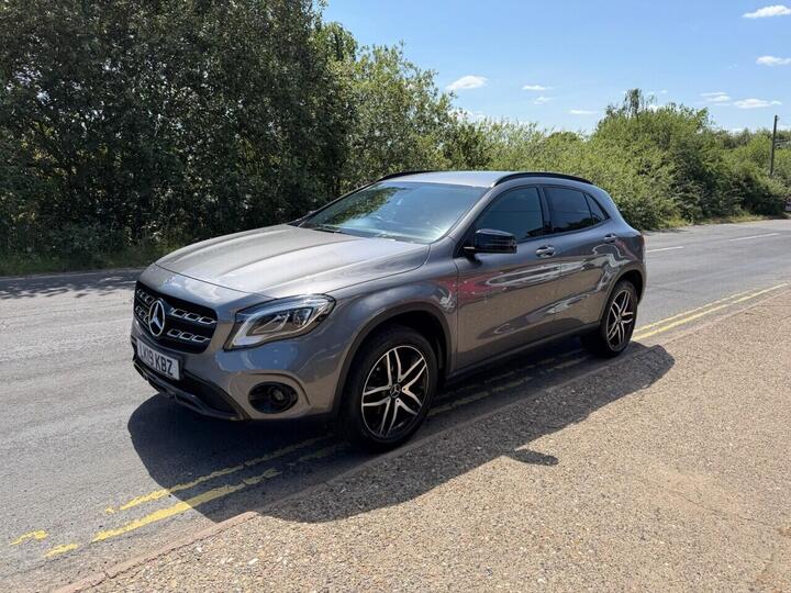 Mercedes-Benz GLA 1.6 GLA180 Urban Edition Euro 6 (s/s) 5dr