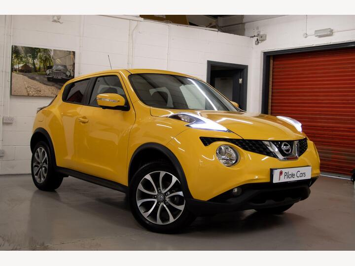 Nissan Juke 1.6 Tekna XTRON Euro 6 5dr Nissan Juke 1.6 Tekna XTRON Euro 6 5dr