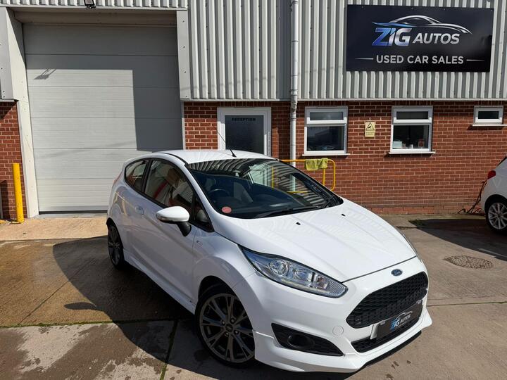 Ford Fiesta 1.0T EcoBoost ST-Line Euro 6 (s/s) 3dr