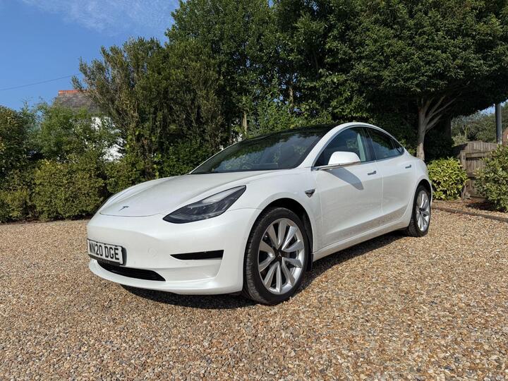 Tesla Model 3 Standard Range Plus Auto RWD 4dr