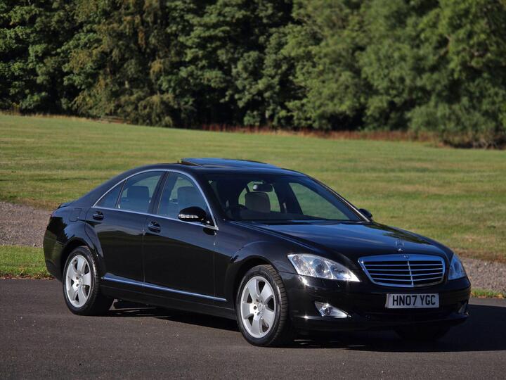 Mercedes-Benz S Class 3.0 S320 CDI V6 G-Tronic Euro 4 4dr