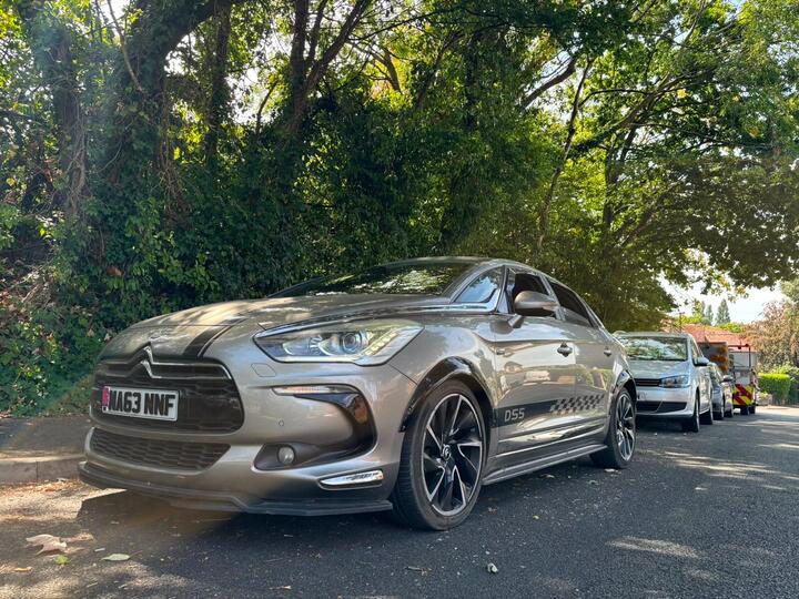 Citroen DS5 2.0 H E-HDi Airdream DSport EGS6 4WD Euro 5 (s/s) 5dr
