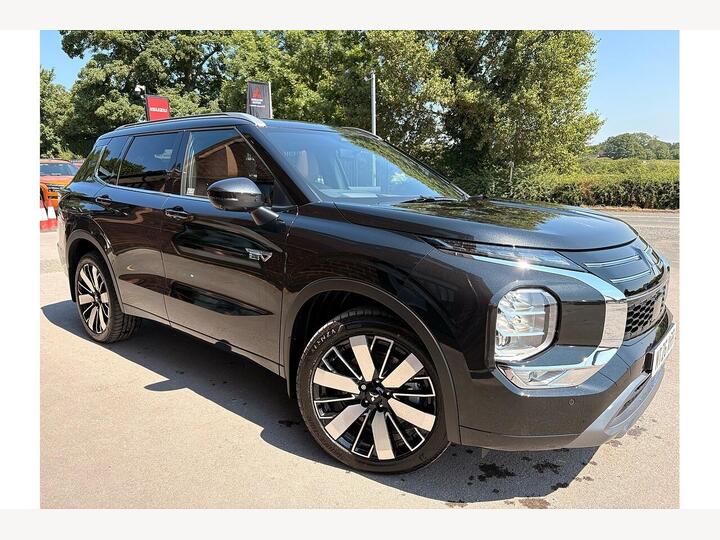 Mitsubishi Outlander Phev Diamond 2.4 5dr SUV Automatic Petrol / Electric