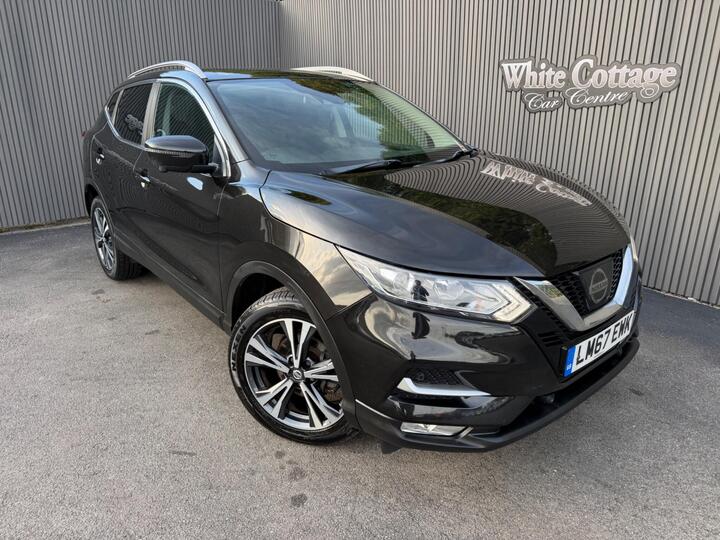 Nissan Qashqai 1.2 DIG-T N-Connecta Euro 6 (s/s) 5dr