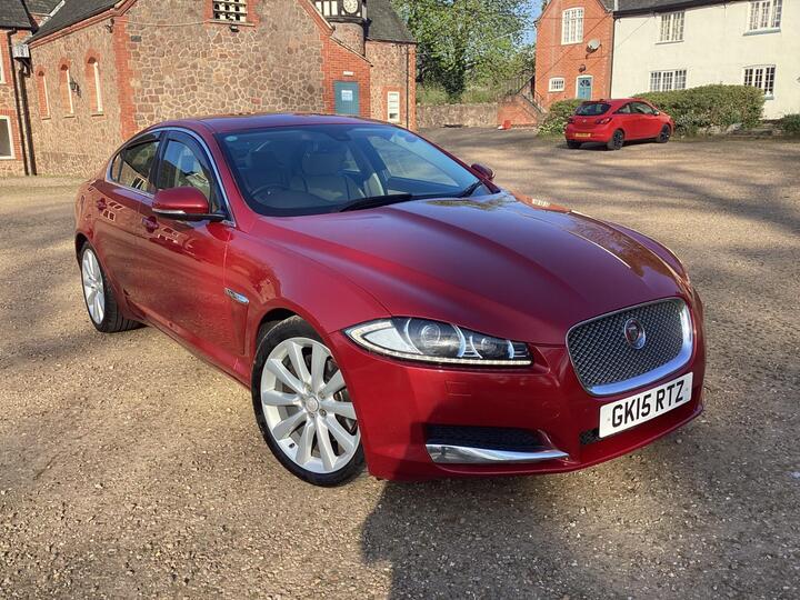 Jaguar XF 2.2d Portfolio Auto Euro 5 (s/s) 4dr