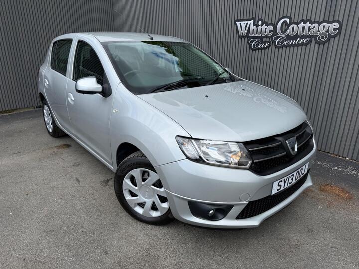 Dacia Sandero 1.5 DCi Laureate Euro 5 5dr
