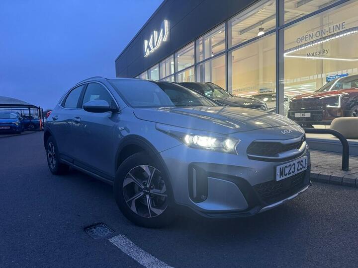 Kia XCEED HATCHBACK 1.5 T-GDi 2 Euro 6 (s/s) 5dr