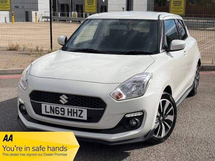 Suzuki Swift 1.2 Dualjet Attitude Euro 6 (s/s) 5dr