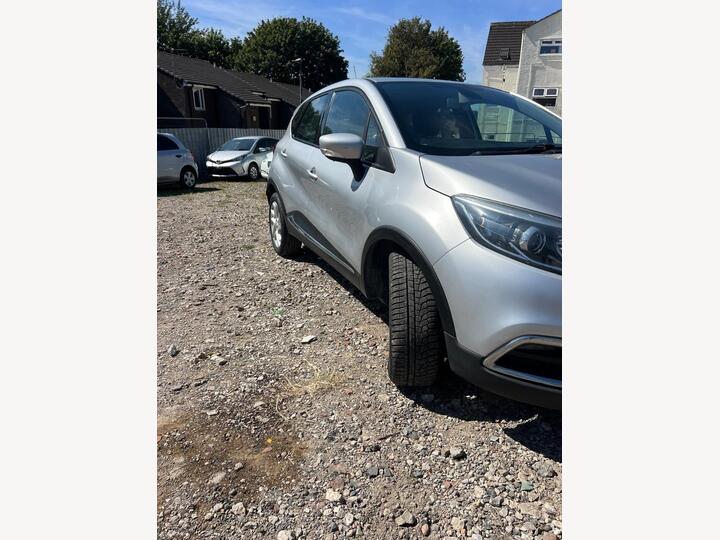 Renault Captur 0.9 TCe ENERGY Dynamique MediaNav Euro 5 (s/s) 5dr