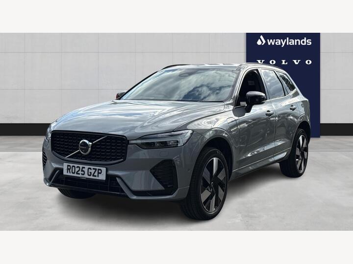 Volvo XC60 2.0h T8 18.8kWh Ultra Dark Auto AWD Euro 6 (s/s) 5dr