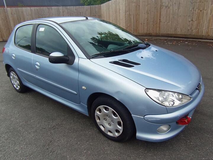 Peugeot 206 1.4 8v Zest 3 5dr (a/c)