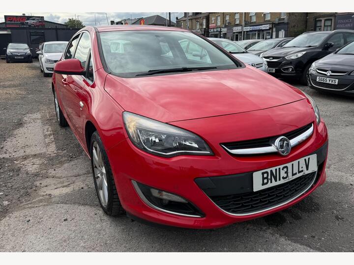 Vauxhall Astra 1.4 16v SRi Euro 5 5dr