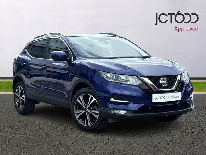 Nissan Qashqai 1.3 DIG-T N-Connecta Euro 6 (s/s) 5dr