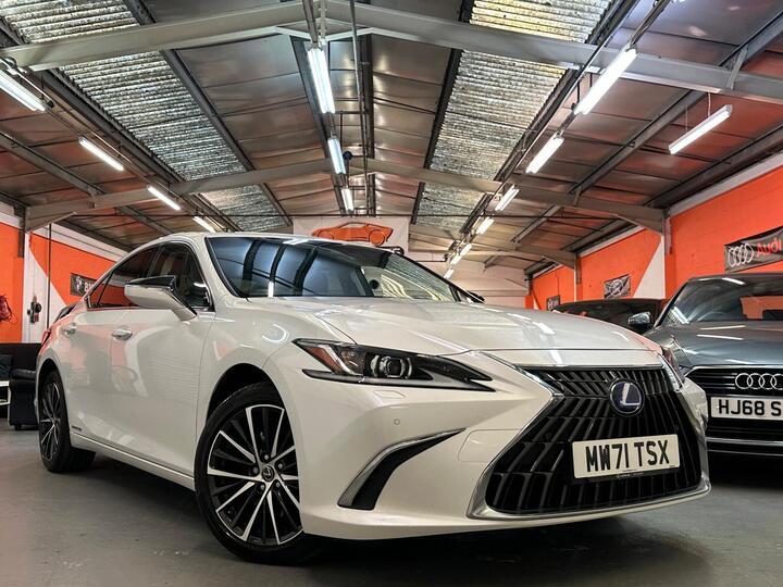 Lexus ES 2.5 300h E-CVT Euro 6 (s/s) 4dr