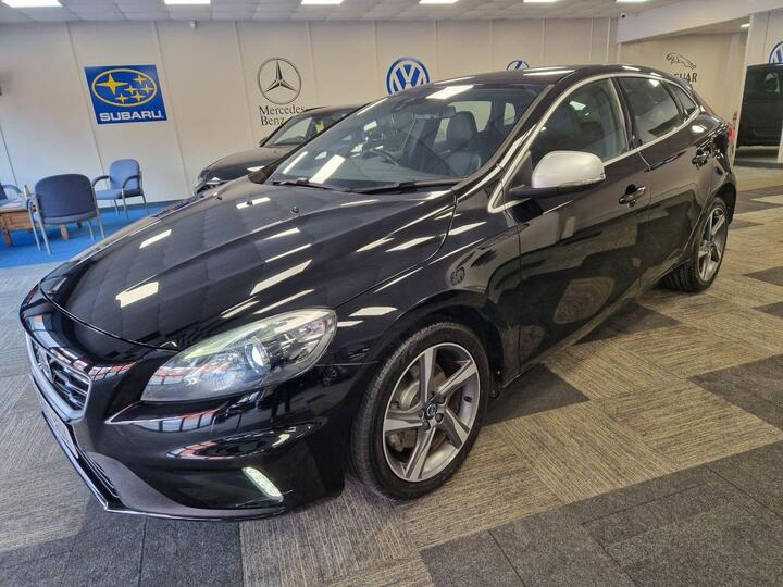 Volvo V40 2.0 T3 R-Design Lux Nav Euro 6 (s/s) 5dr