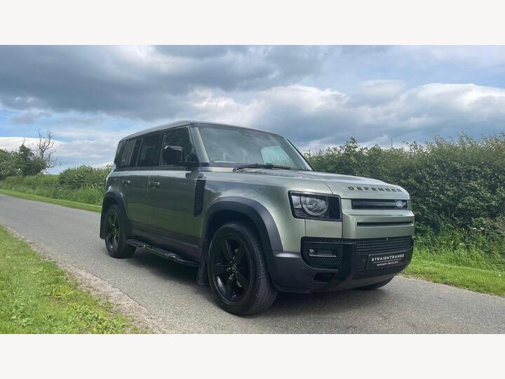Land Rover Defender 110 2.0 SD4 First Edition Auto 4WD Euro 6 (s/s) 5dr